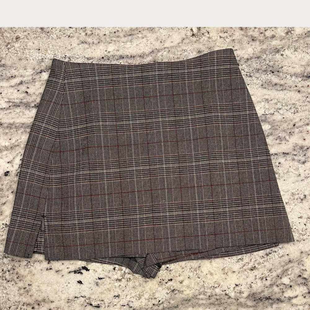 Express Black and White Plaid Skort/Skirt